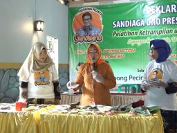 Retas Kemiskinan Lewat Pelatihan, Masyarakat Sidoarjo Harapkan Sandiaga Di 2024