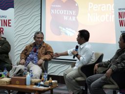 Siasat Korporasi Farmasi Jualan Nikotin’