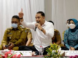 Wali Kota Eri Minta Holywings Ditutup Sementara