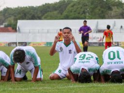 Tundukan Kab Kediri 0 - 5, Tim Sepak Surabaya Lolos 8 Besar