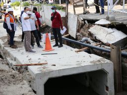 Koneksikan Saluran dengan Riol Belanda Cara baru Surabaya Atasi Genangan Pusat Kota