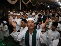 Di Hari Santri Nasional 2022, Wali Kota Eri Cahyadi Gagas “Majelis Santri Surabaya”