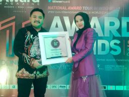 Pakar Estetika Kecantikan dr Ayu Widyangrum Raih Award Trends Summit 2022