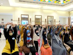 Di Hari Ibu, Ratusan Perempuan di Surabaya Ikarar Bumikan Gerakan Bumil Sehat Nasional
