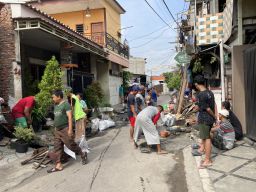 Hari Ini, 222 Kampung di Surabaya Bergerak Bersama Bersihkan Saluran Air