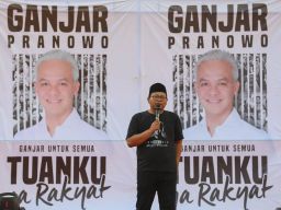 Bangkitkan UMKM Lokal, Ganjar Ronggolawe Gelar Tuban Fashion Carnival dan Festiv Tongklek