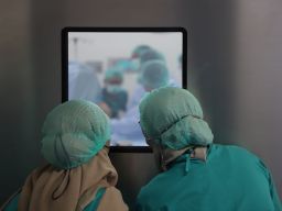 RS Soewandhie Surabaya Live Surgery Bedah Tulang, Teknik Operasi Modern