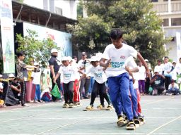 Begini Keseruan Anak - Anak Surabaya Ikuti Lomba Permainan Tradisional