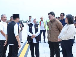 Gubernur Khofifah Tinjau Kesiapan Bandara Dhoho Kediri, Ini Harapannya