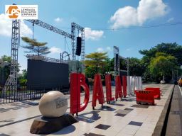 100 Nakes Disiagakan di Pengajian Gus Iqdam