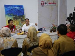 Ini Temuan Wali Kota Eri 'Ngantor' Perdana di Kelurahan