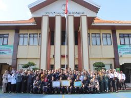 PN Sidoarjo Sabet Tiga Penghargaan, Tunjukkan Komitmen Terhadap Pelayanan dan Integritas