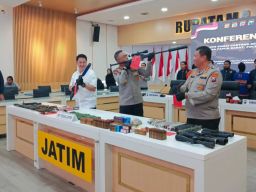 Polisi Berhasil Gagalkan Penyelundupan Senpi untuk KKB di Papua
