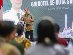 Eri Cahyadi Tegaskan Surabaya Kota Jasa, Minta PHRI dan Hotel Jaga Citra serta Keamanan Kota