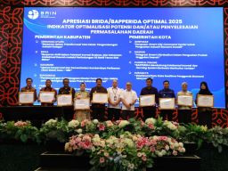 Surabaya Jadi Kota Pelopor Inovasi Berbasis Data, Raih Penghargaan BRIN 2025