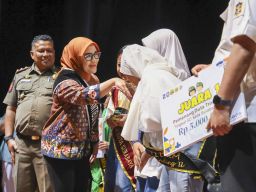 Rini Eri Cahyadi Tantang Satpol PP: Bentuk Karakter Anak Sejak Dini!