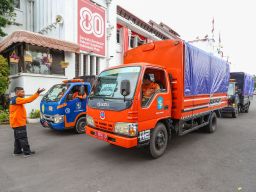 Pemkot Surabaya Kirim Empat Truk Bantuan Kemanusiaan ke Sumatra