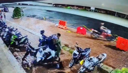 Satpol PP Surabaya Tangkap Pelaku Curanmor di Kota Lama