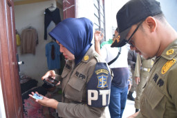 Pemkot Surabaya Minta Lurah-Camat Lebih Teliti kepada Pendatang