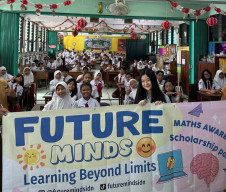Kartini Modern, Jocelyn dan Jesselyn Buka Akses Matematika Gratis