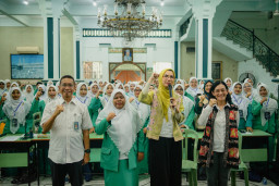MBG Dorong Gizi dan Ekonomi Warga Surabaya
