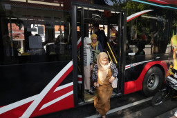 Dishub Evaluasi Sopir Suroboyo Bus dan Wira-Wiri