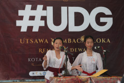 Pemkot Surabaya Buka Utsawa Dharma Gita 2026