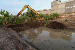 Mini Bozem Solusi Atasi Banjir di Exit Tol Margomulyo-Tandes