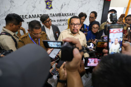 Kepala Bakom RI Puji Efektivitas Digitalisasi Bansos di Surabaya