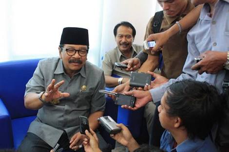 Peduli Bencana Gempa, Pakde Karwo Instruksikan Dinas Terkait Kirim Bantuan Ke Palu dan Donggala