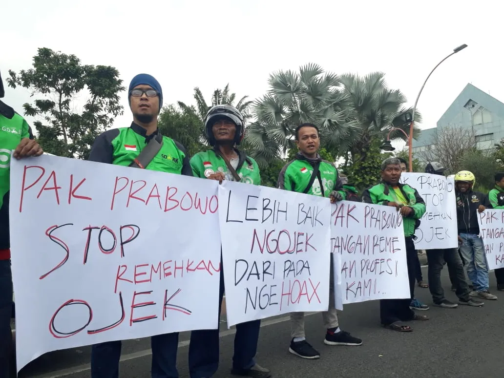 Rendahkan Profesi, Ratusan Ojek Online Tuntut Prabowo Minta Maaf