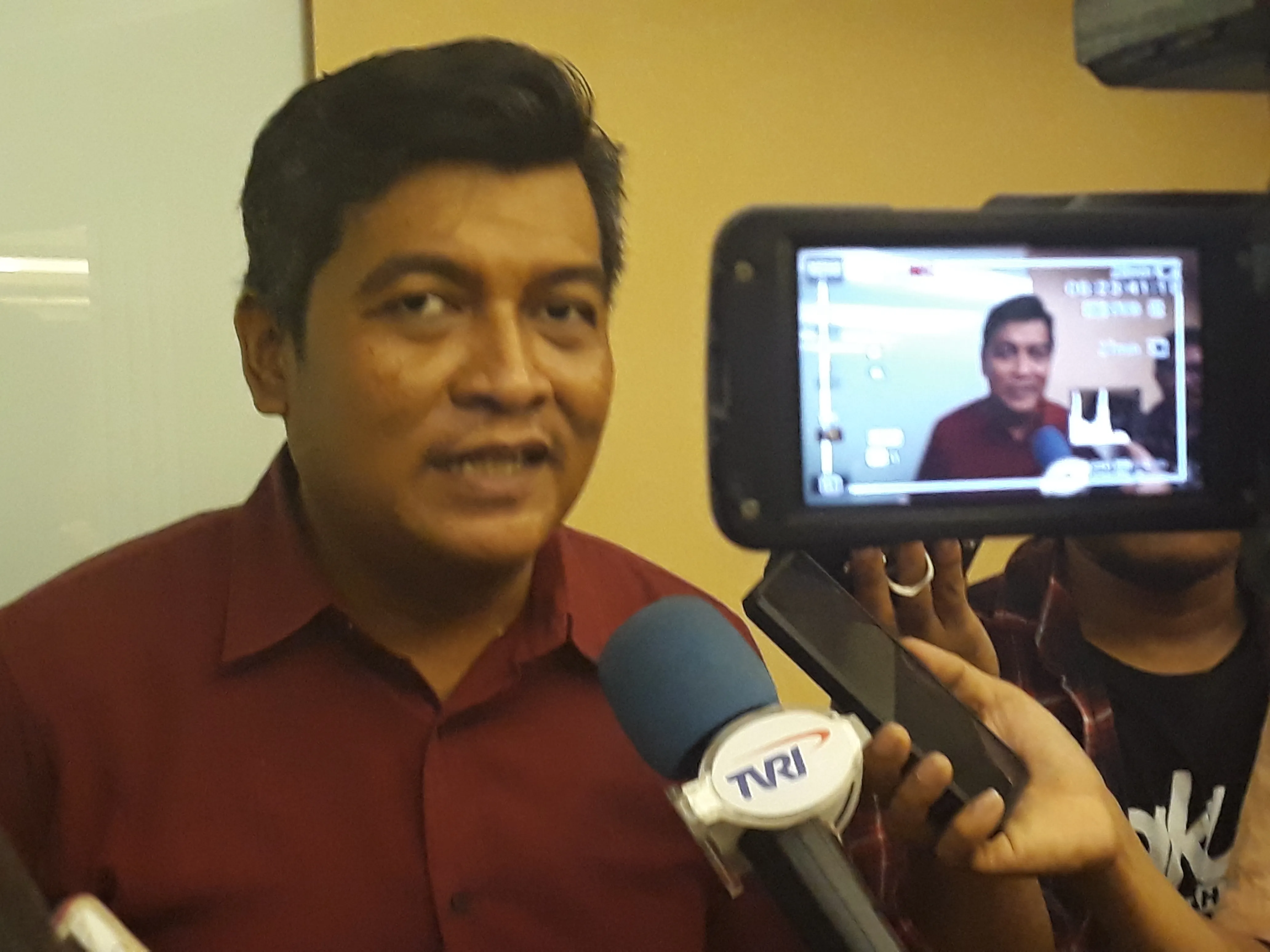 Hasil Survey The Initiative Institute,Jokowi Lebih Dipilih Emak-emak Ketimbang Prabowo