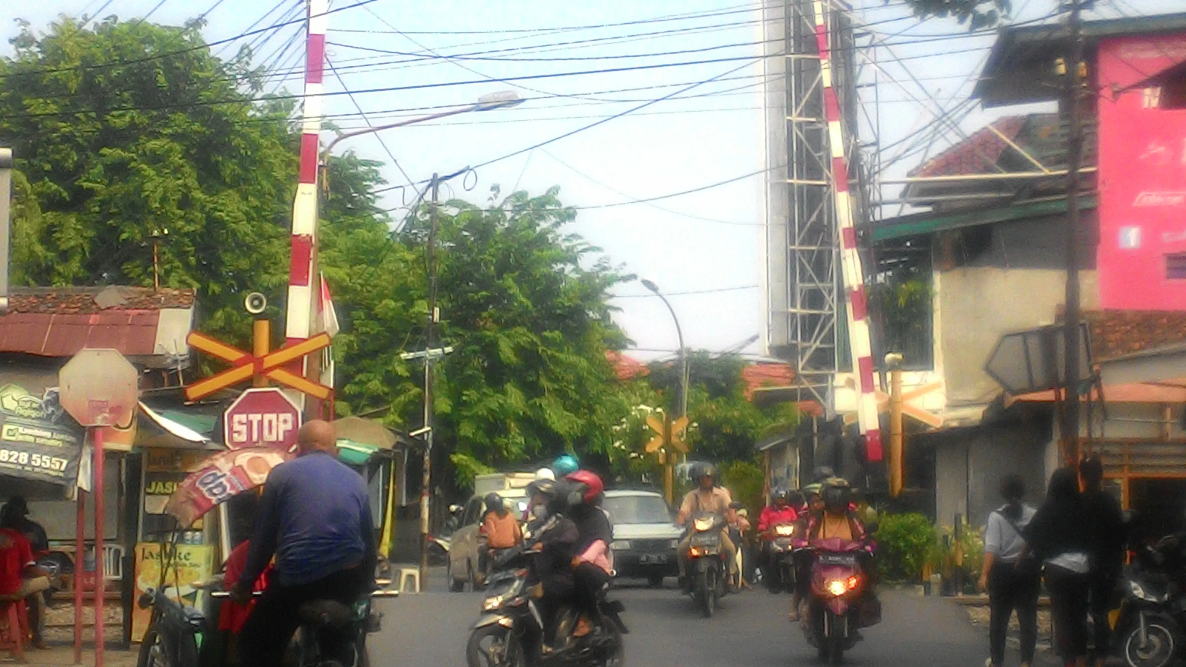 KA Daops 8 Surabaya : Dari 565 Perlintasan KA, 404 Tidak Terjaga