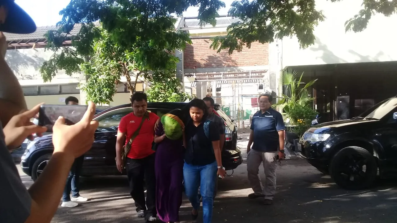 Berstatus Saksi, Polisi Lepas Dua Artis VA dan AS.