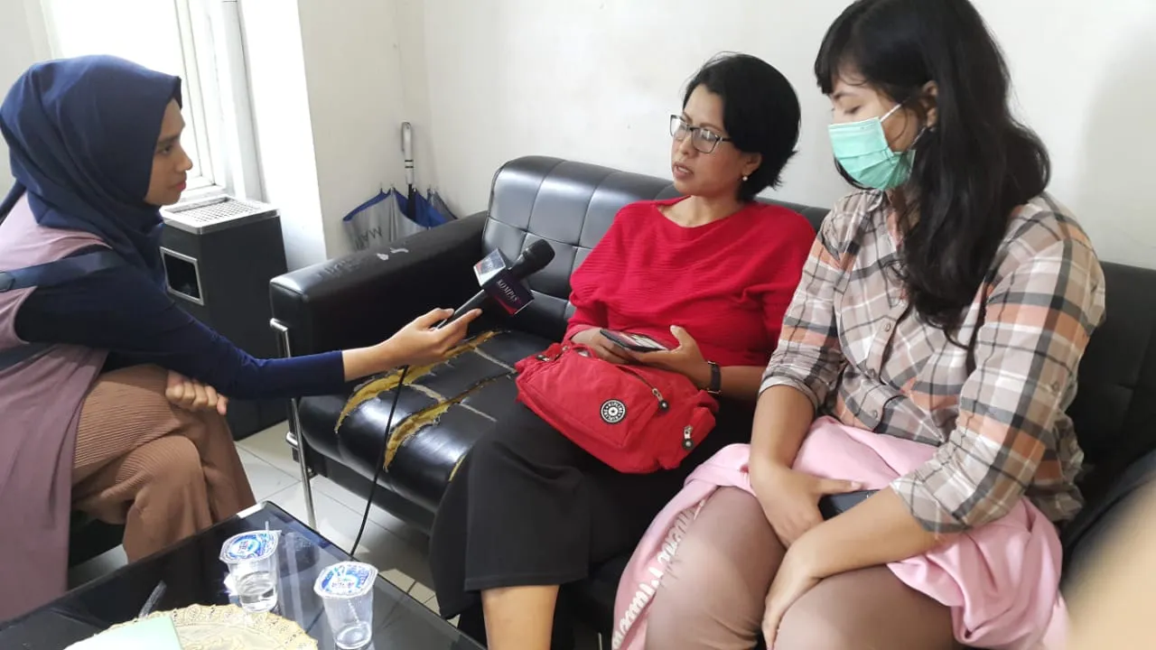 Beri Support pada Vanessa, Keluarga Datangi Polda Jatim