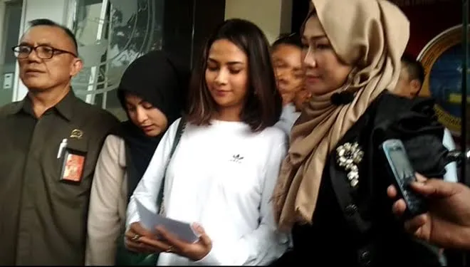Ini Tarif Penyanyi Dangdut Jaringan Mucikari ES
