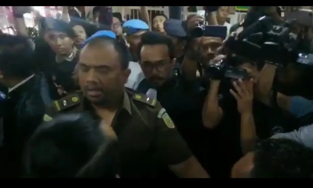 Sidang Lanjutan Kasus Pencemaran Nama Baik, Pengacara Ahmad Dani Nyaris Adu Jotos Dengan Jaksa