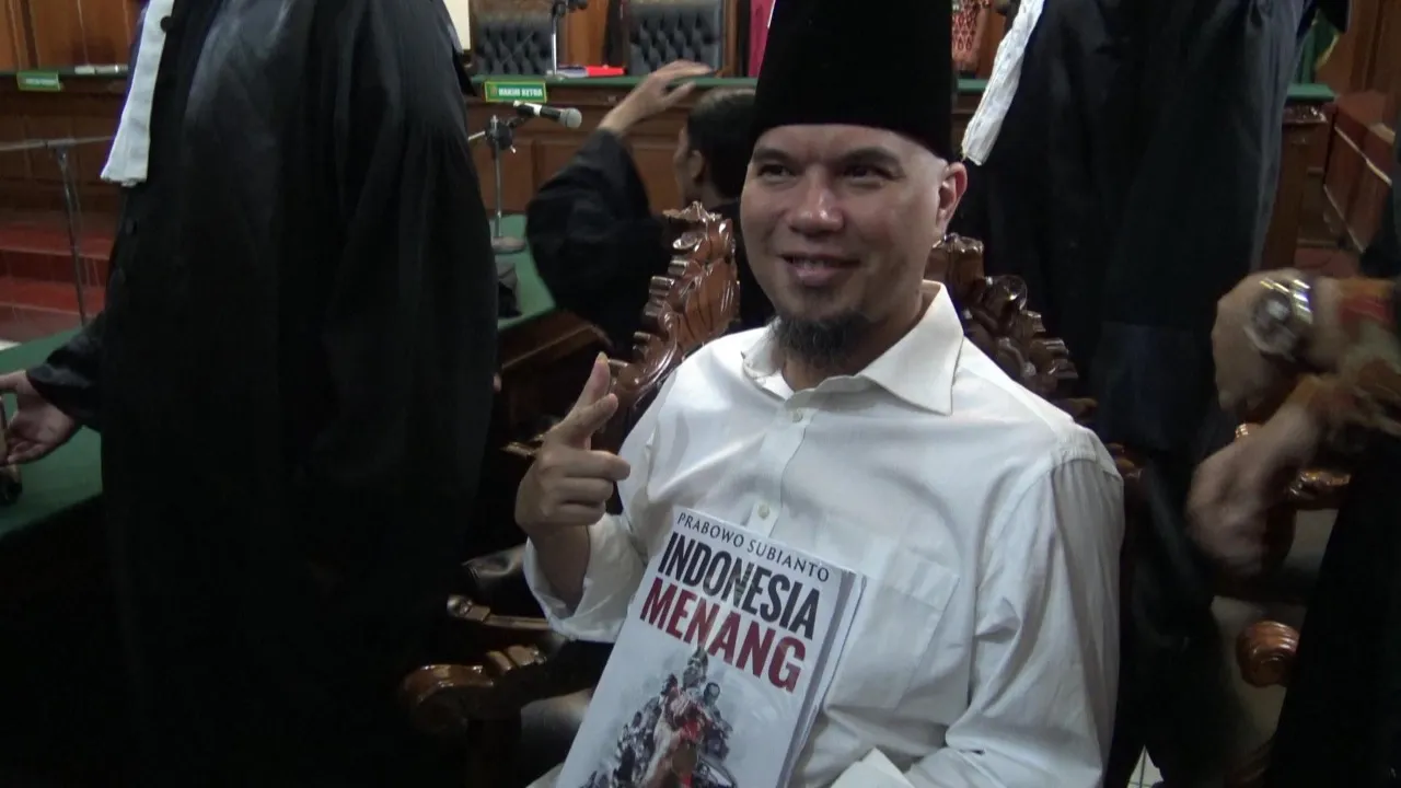 Dikawal Ketat Petugas, Ahmad Dani Jalani Sidang Ketiga di PN Surabaya