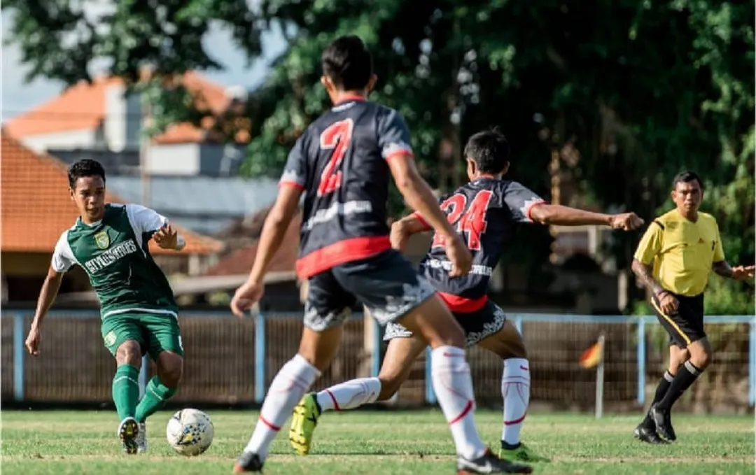 Identik Formasi 4-3-3, Persebaya Coba Formasi Lain Jelang Liga 1 2019