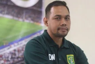 Ditahan Imbang PSIS, Managemen Persebaya Segera Evaluasi Kinerja Pelatih