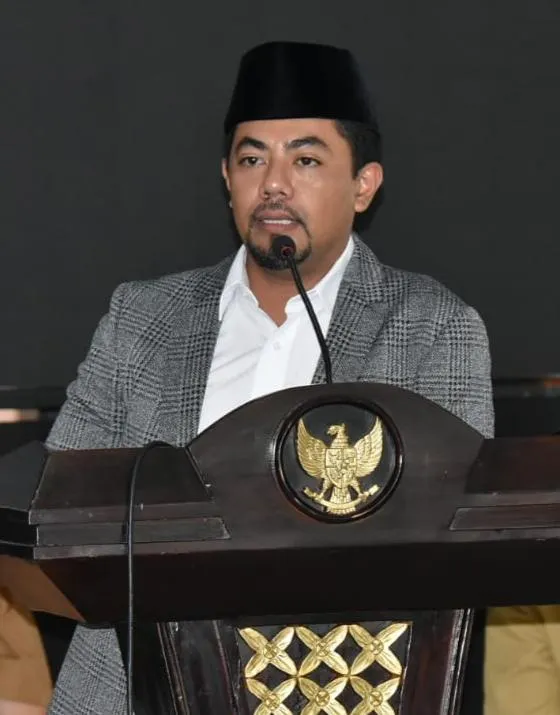 Pengasuh Ponpes Zainul Hasan Genggong Probolinggo Tolak People Power