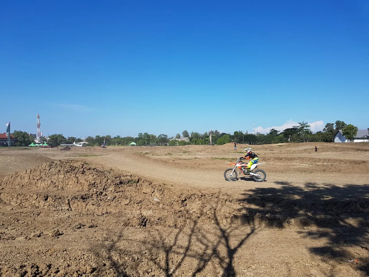 Surabaya Kini Miliki Sirkuit Motocross Standar Nasional