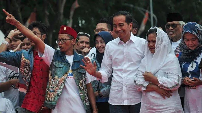 Komunitas Alumni Unair Sebut Penumpang Gelap Susupkan Agenda Tunda Pelantikan Jokowi
