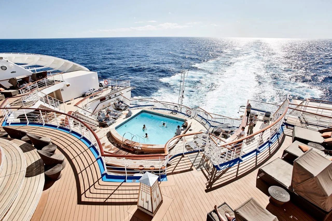 Ingin Seru Liburan Akhir Tahun di Atas Kapal Pesiar Sapphire Princess, Ini Harganya