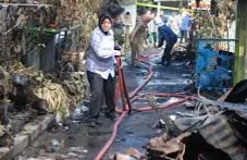 Soal Blusukan Wali Kota Risma,Ketua Komisi Kesra: Punya Empati Besar Kepada Wong Cilik