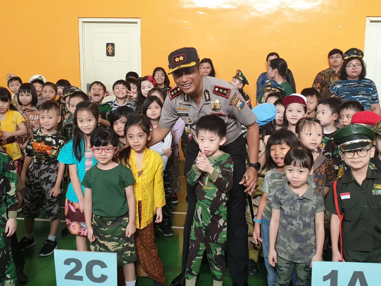 Jadi Irup Upacara Hari Pahlawan, Ini Pesan Kapolres Pelabuhan Tanjung Perak Kepada Siswa SD MDC