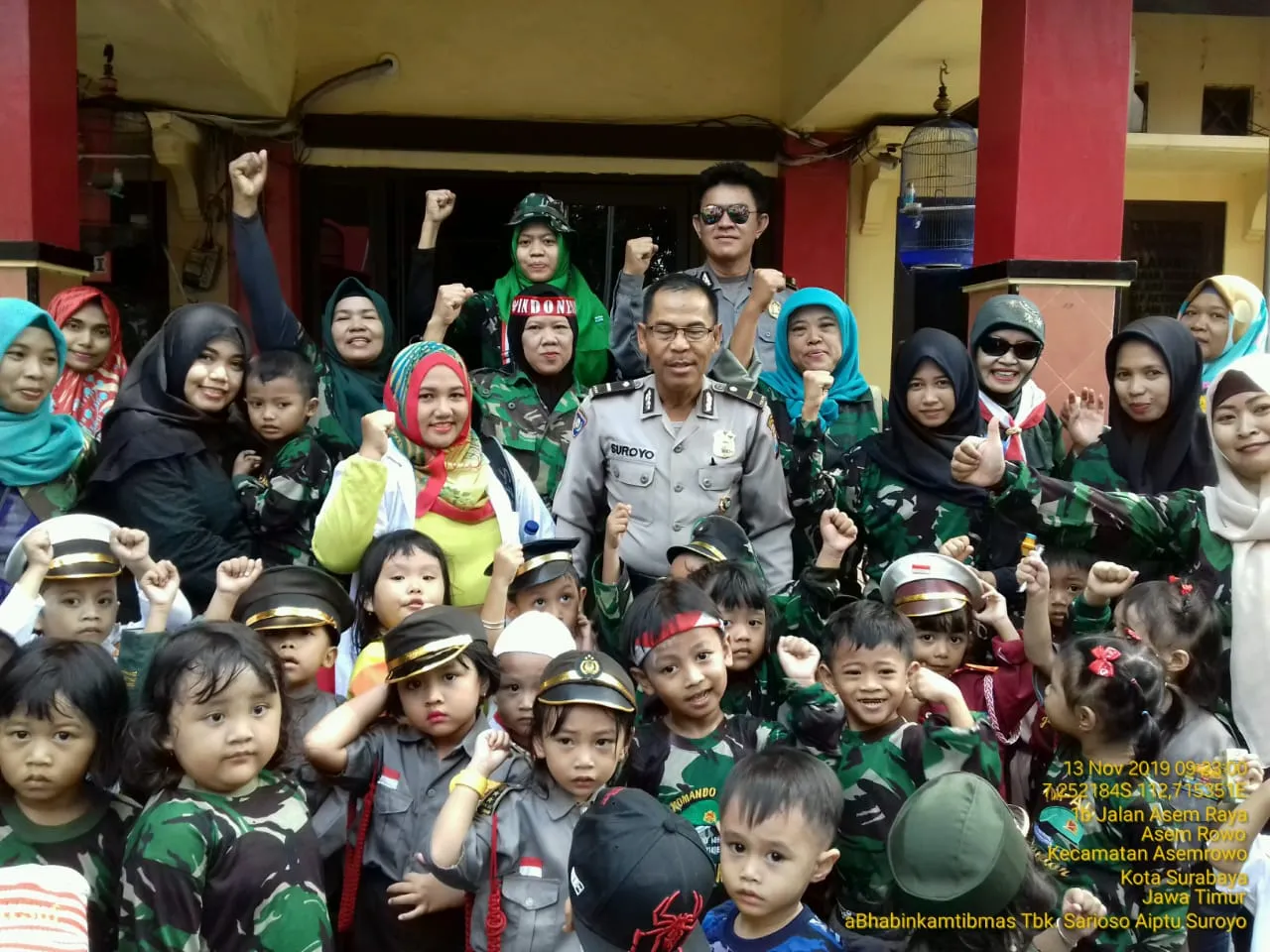 Rabu Narsis, Bhabinkamtibmas Polres Pelabuhan Tanjung Perak Sambang Paud Mawar Jingga
