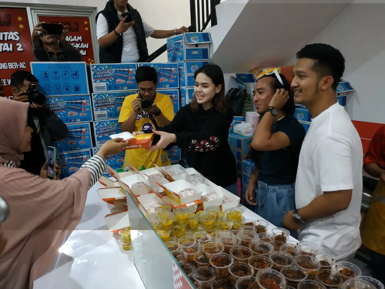 Resmikan Outlet di Nginden,Kedai Ngikan Ekspansi Ke Surabaya