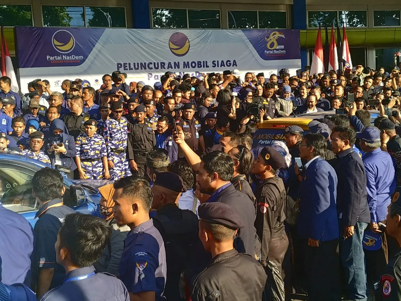 Surya Paloh Lepas 157 Unit Mobil Siaga Nasdem Untuk Warga Ja
