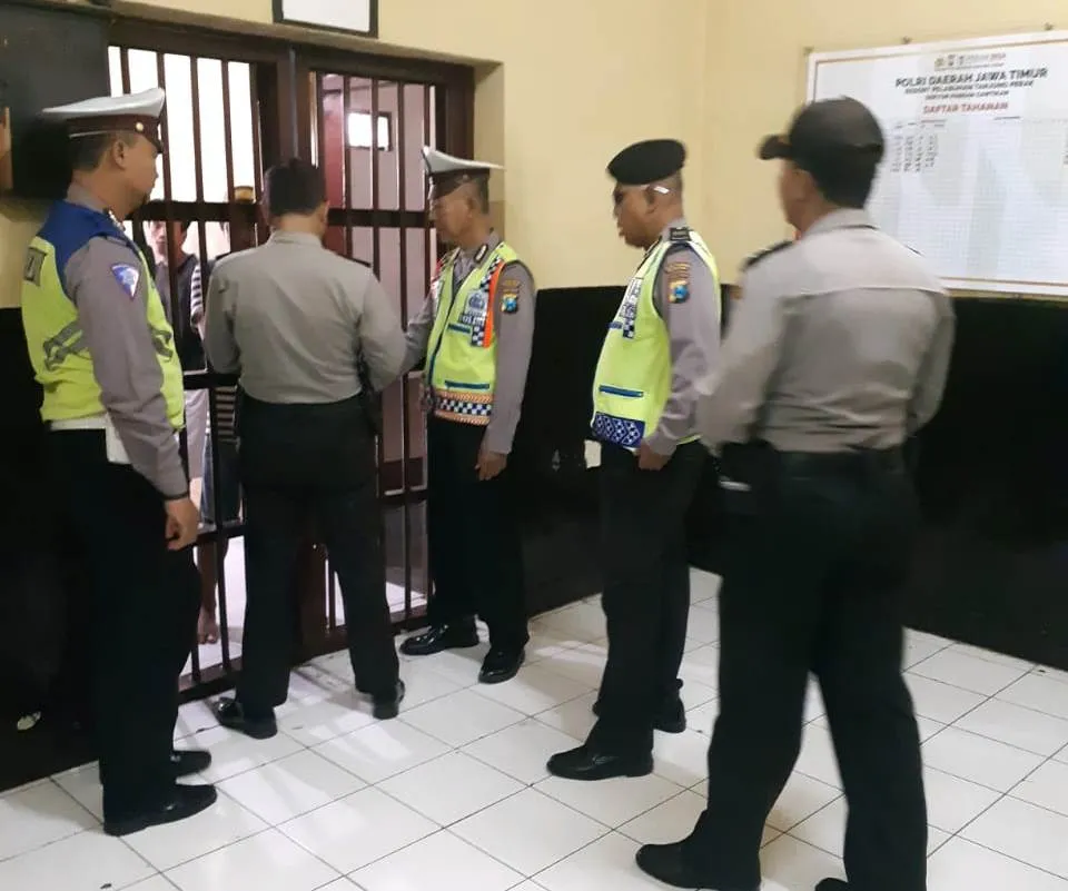 Polsek Pabean Cantikan Lakukan Pengecekan Tahanan